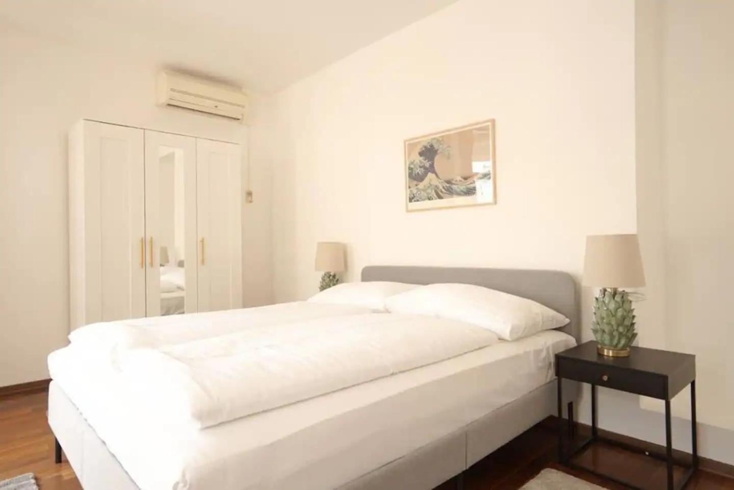 Authentic Austrian Flat In The South Of Vienna Διαμέρισμα Modling Εξωτερικό φωτογραφία