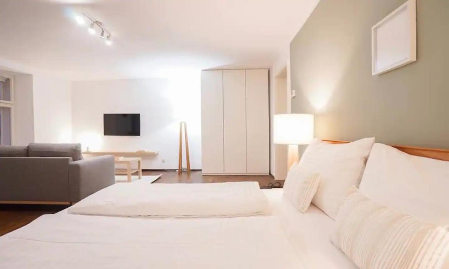Authentic Austrian Flat In The South Of Vienna Διαμέρισμα Modling Εξωτερικό φωτογραφία