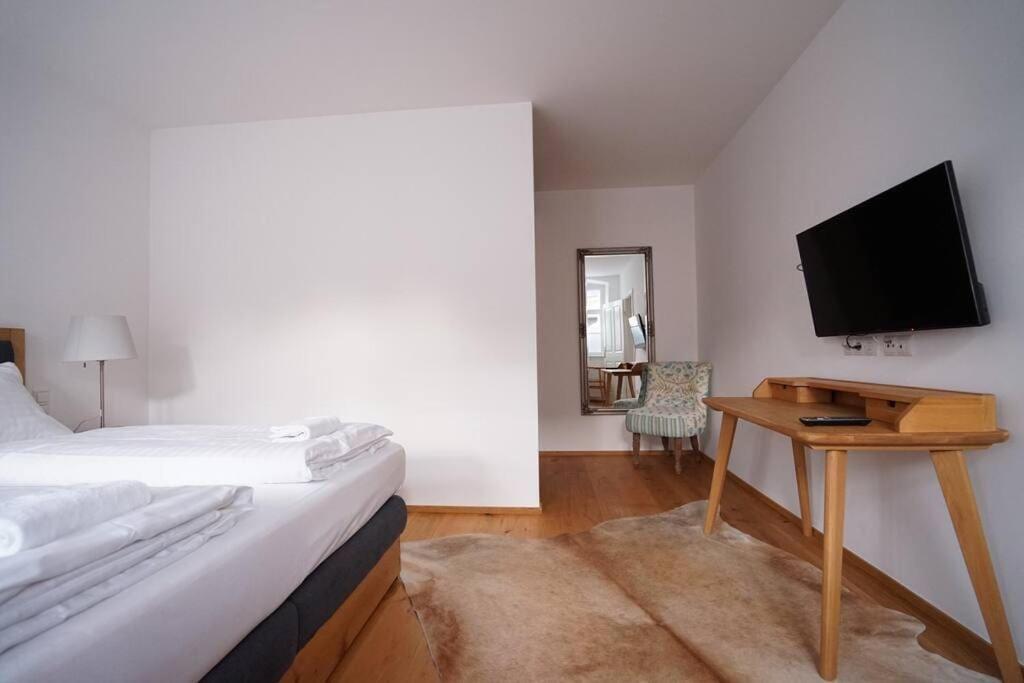 Authentic Austrian Flat In The South Of Vienna Διαμέρισμα Modling Εξωτερικό φωτογραφία